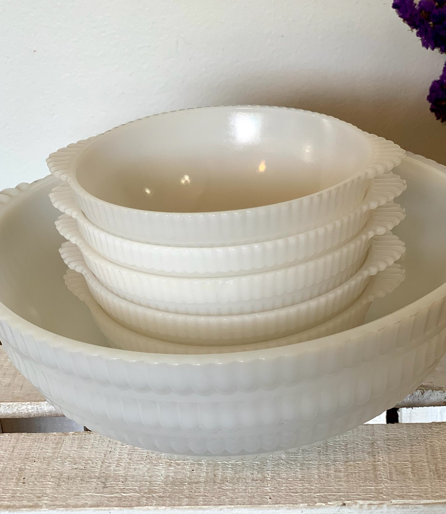 Milk Glass berry or salad bowl tab handled set (OTTV 2887) 1 large, 5 small, 6 total set