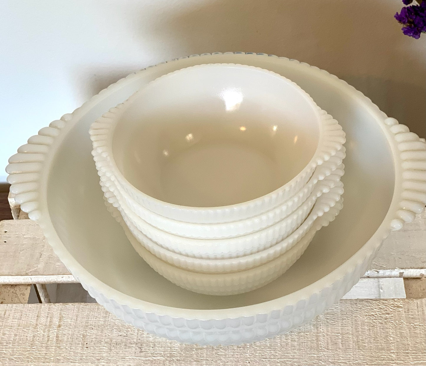 Milk Glass berry or salad bowl tab handled set (OTTV 2887) 1 large, 5 small, 6 total set