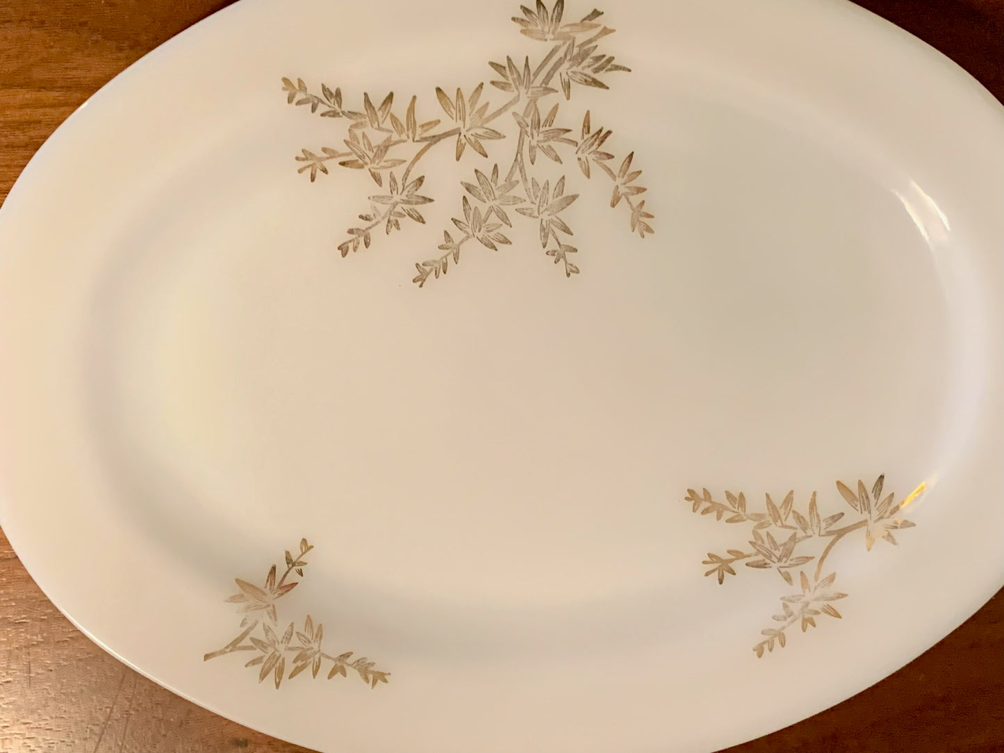 Federal Glass Bamboo Milk Glass Gold Serving Platter (OTTV 1877)