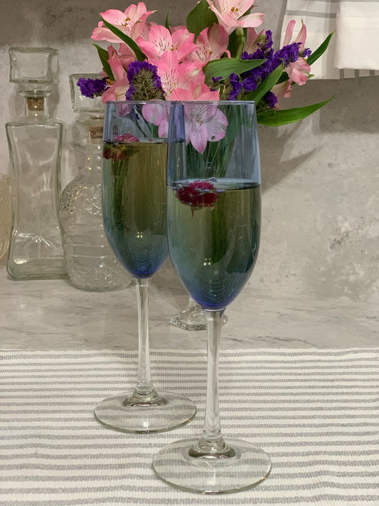 blue champagne flutes with clear stems set of 2 (1327)