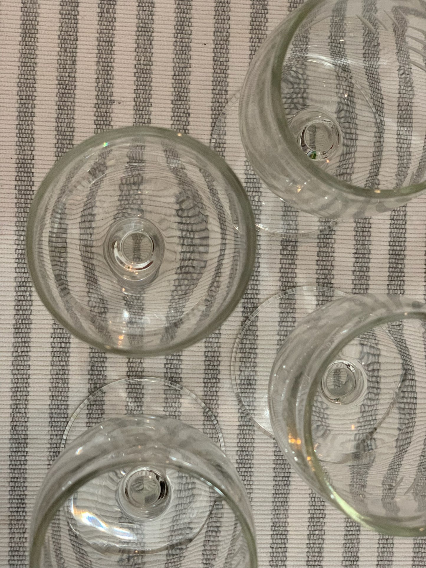 Etched small/cordial wine glasses (OTTV 2059) priced as set of 4