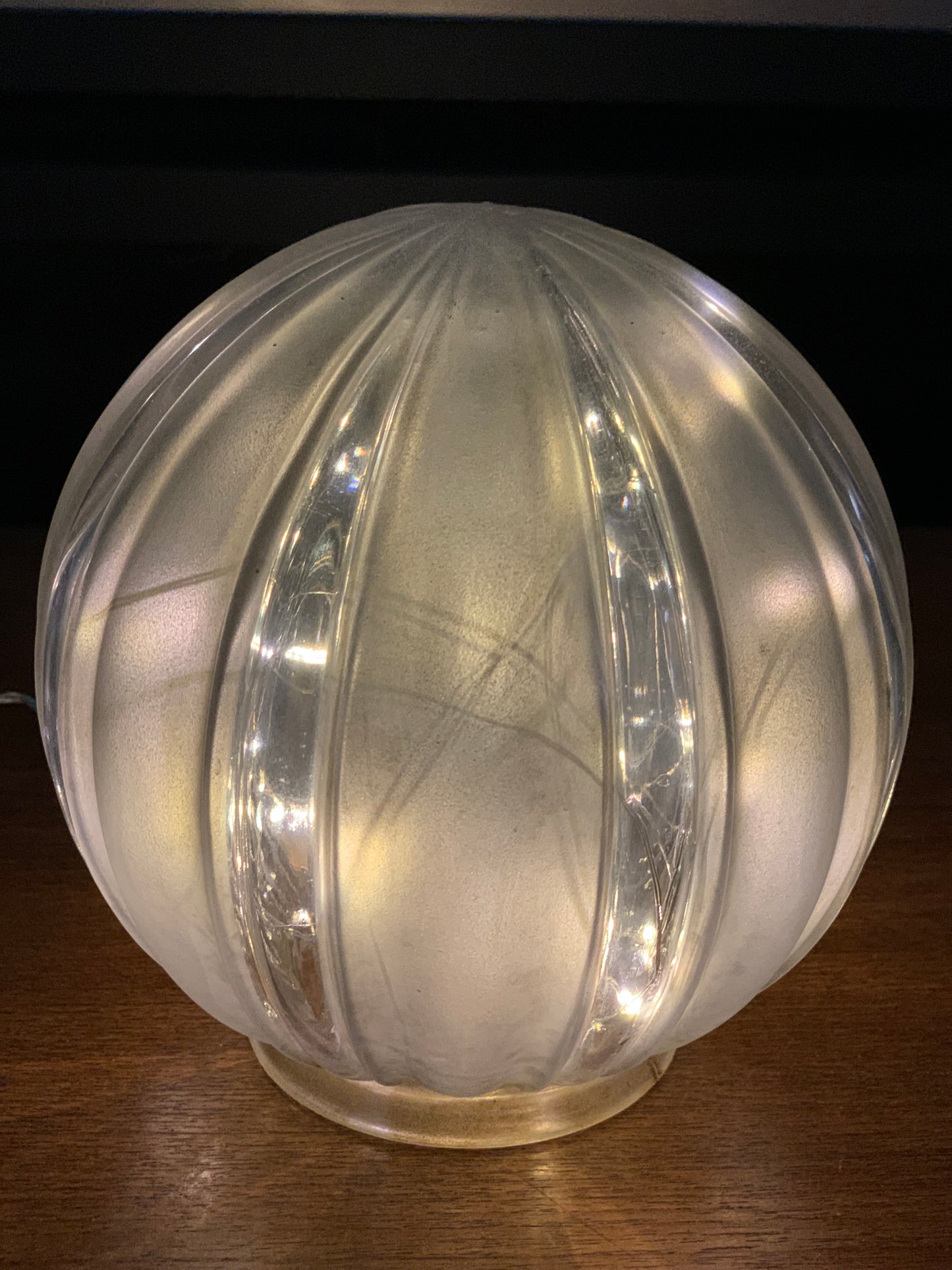 Vintage frosted glass round lamp shade (OTTV 2914.7)